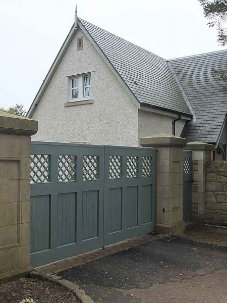 Jack Hyams - Residential Main Gates Designs & Manufacturer in Scotland
