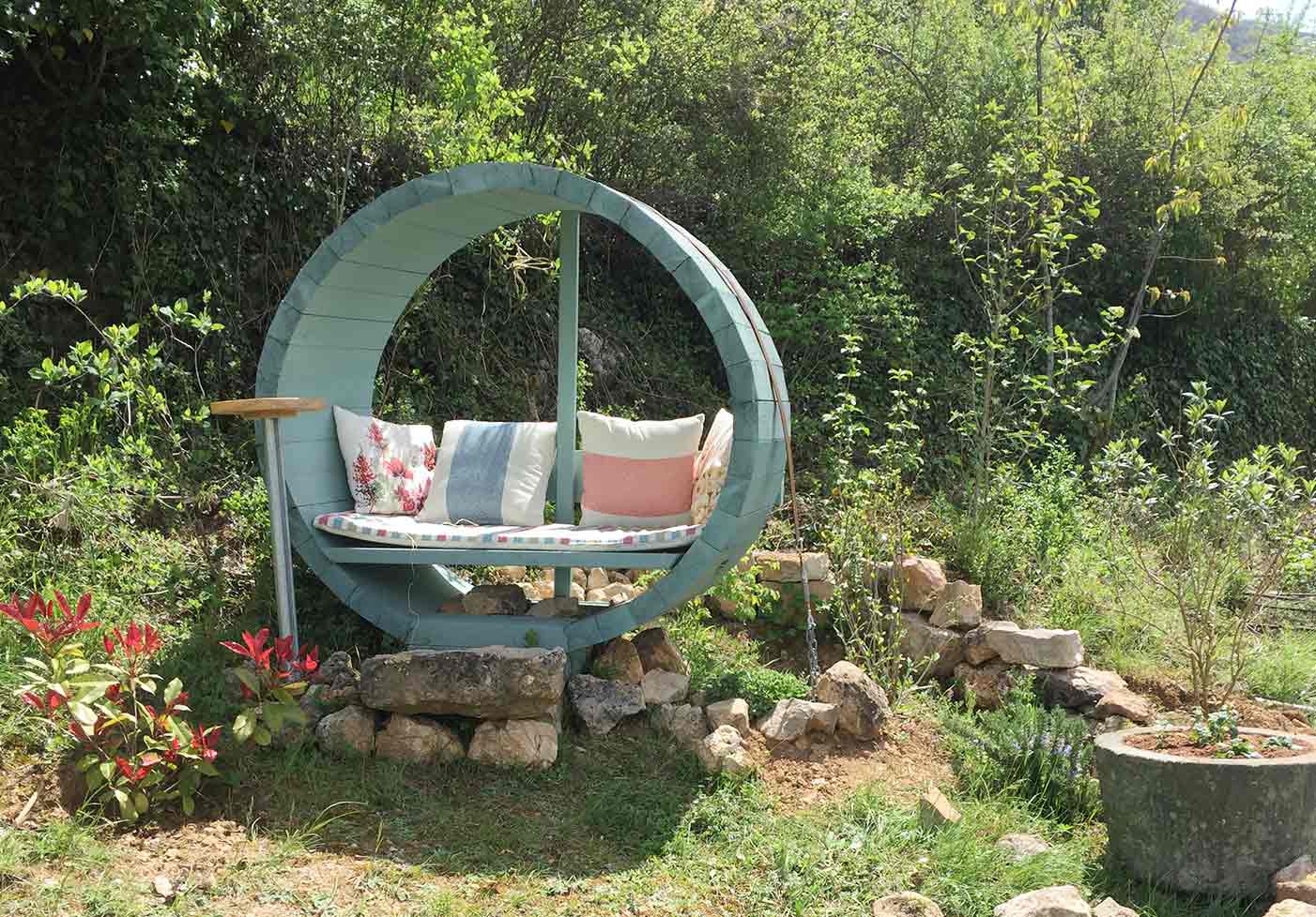 Jack Hyams - Custom Built Cabins & Garden Furniture